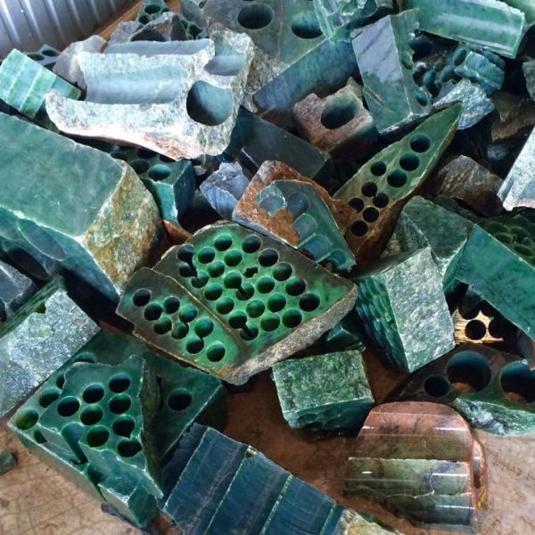 Jade raw materials for the production of crystals